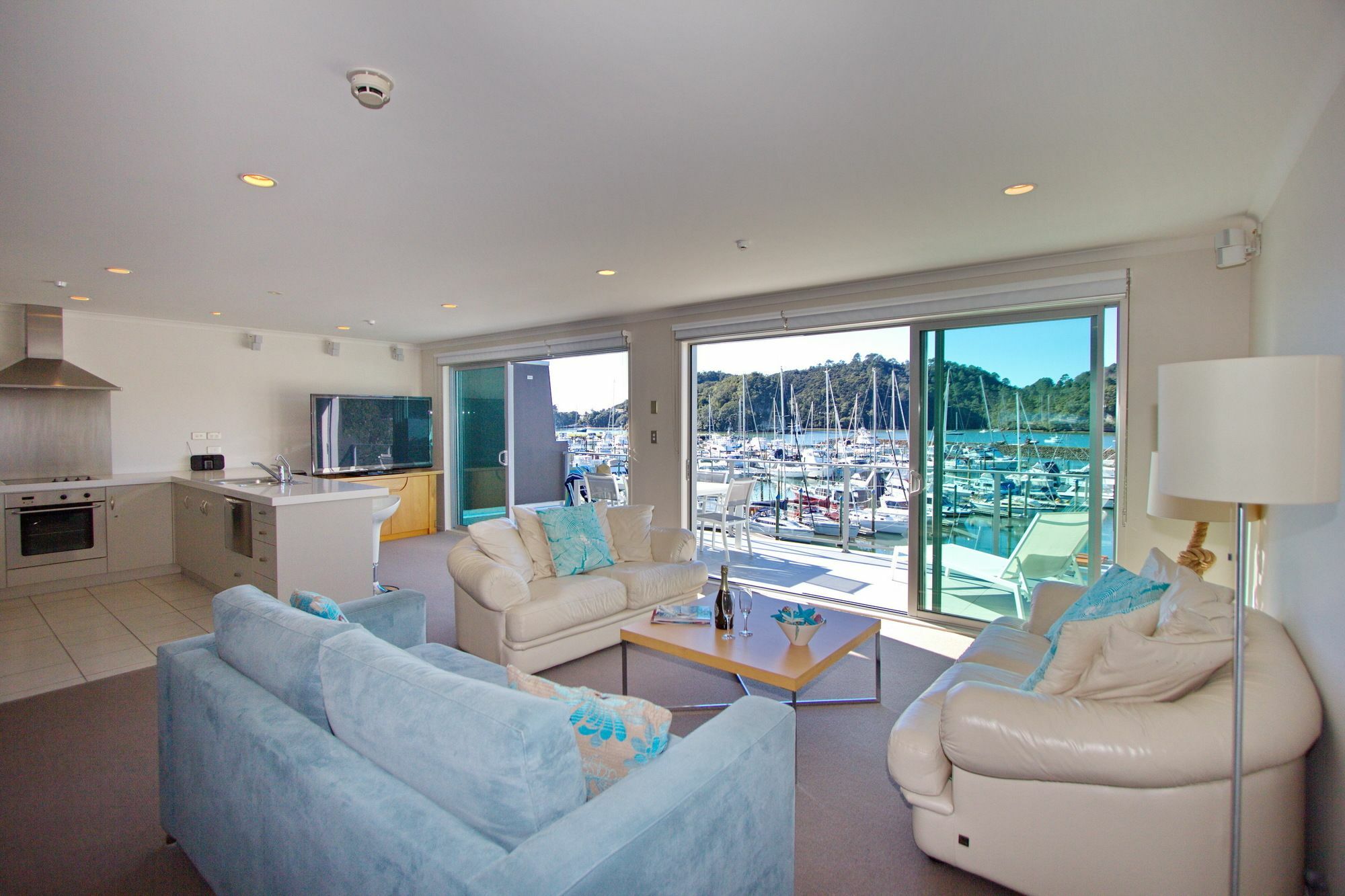 Marina Park Apartments Whitianga Eksteriør billede